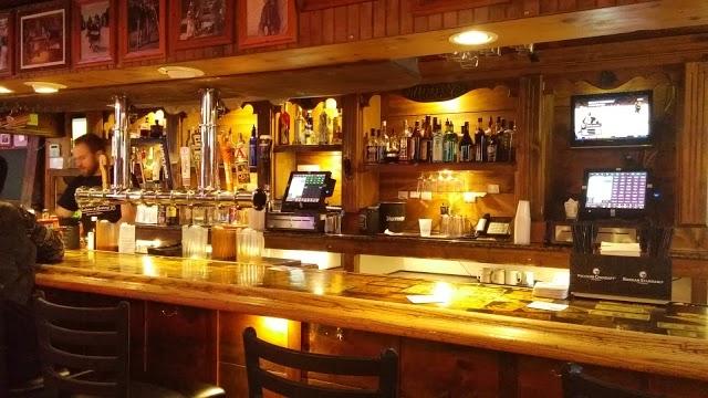 Murray's Saloon & Eatery