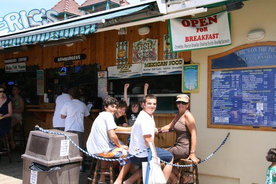 Eric's on the Pier