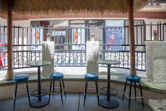 Toucans Tiki Lounge