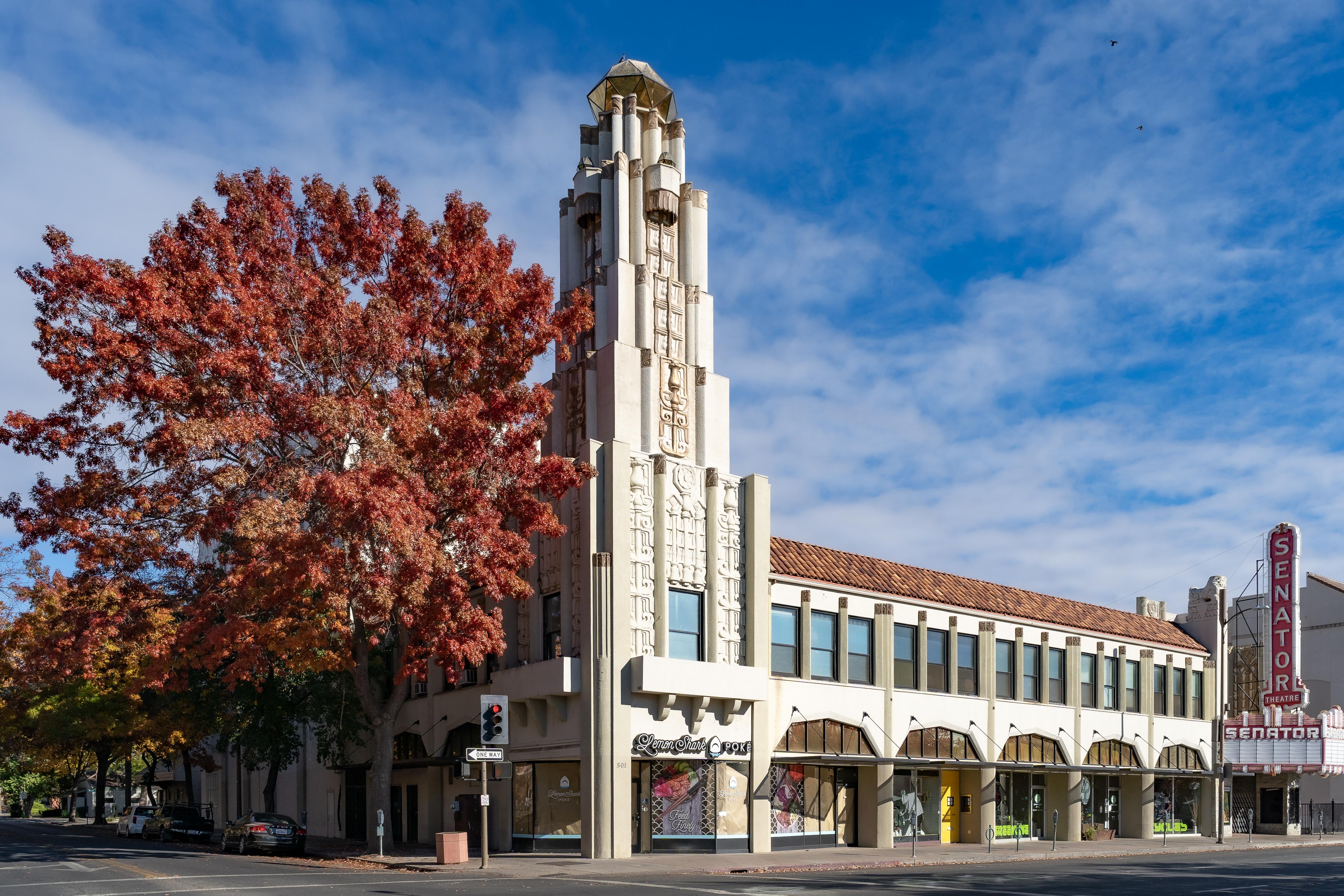 Senator Theatre