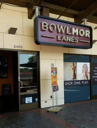 Bowlmor Lanes