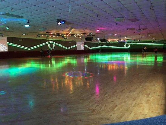 Fountain Valley Skating Center