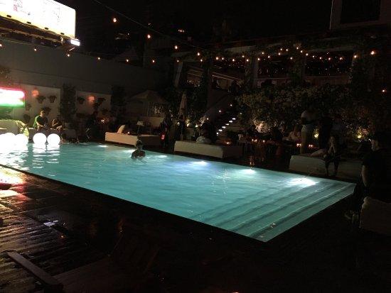 Mondrian's Skybar