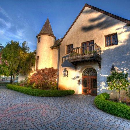 Chateau Julien