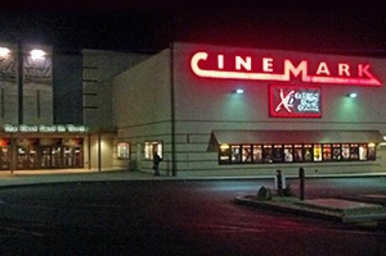 Cinemark 16 Victorville