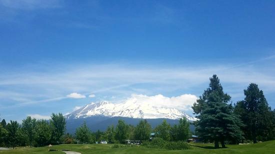 Mount Shasta Resort Golf Course