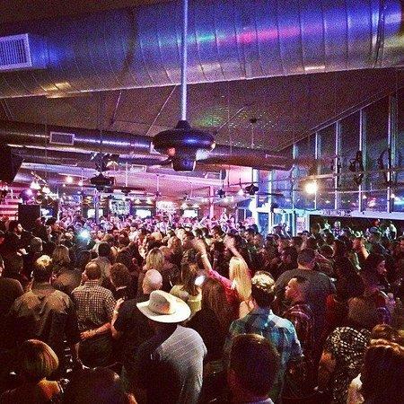 Smokehouse Bar & Grill