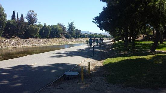 Arroyo Simi Bike Path