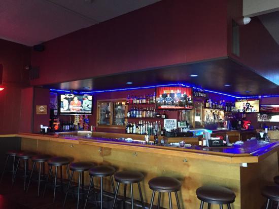 Stevie's Bar & Grill