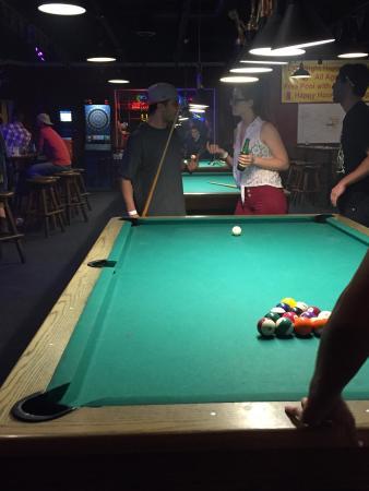 Bigshots Billiards Bar & Grill