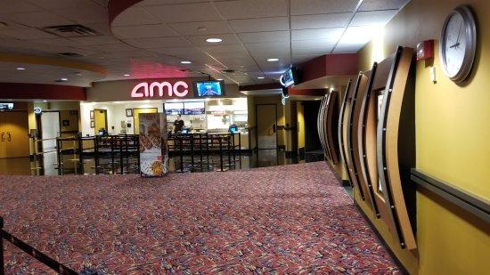AMC Promenade 16