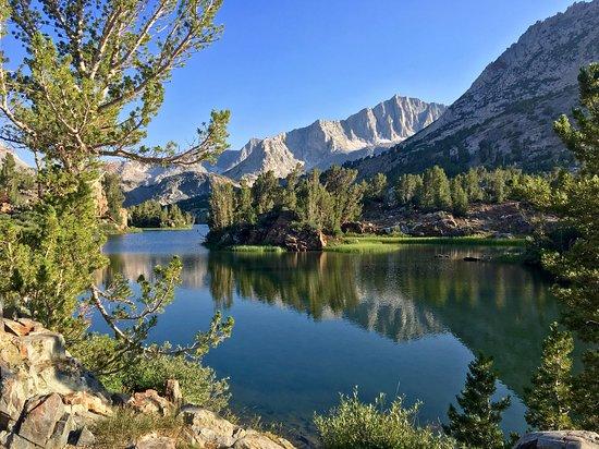 Bishop Pass Trail