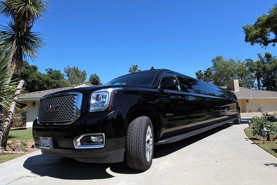 Hollywood Playnight Limousine Services