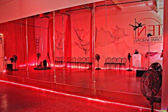 Ten Dimensions Vertical Fitness