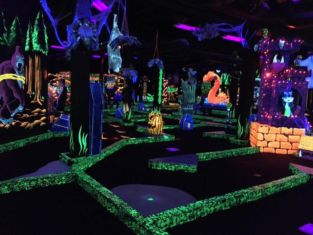 Monster Mini Golf