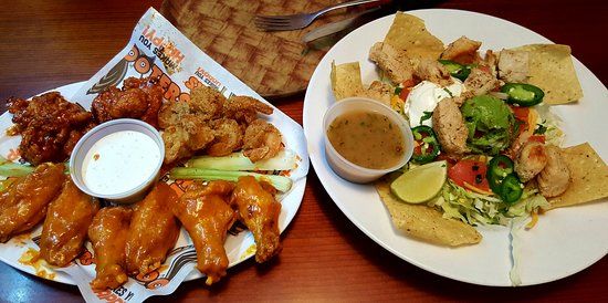 Hooters