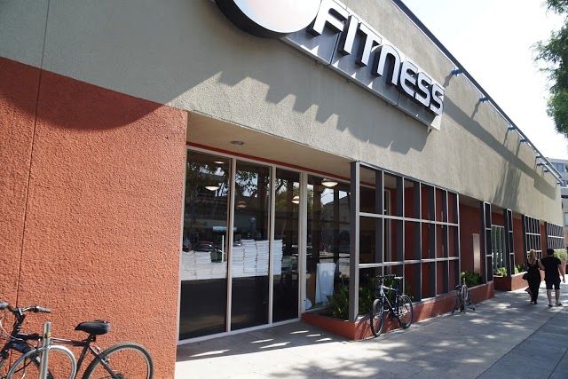 24 Hour Fitness