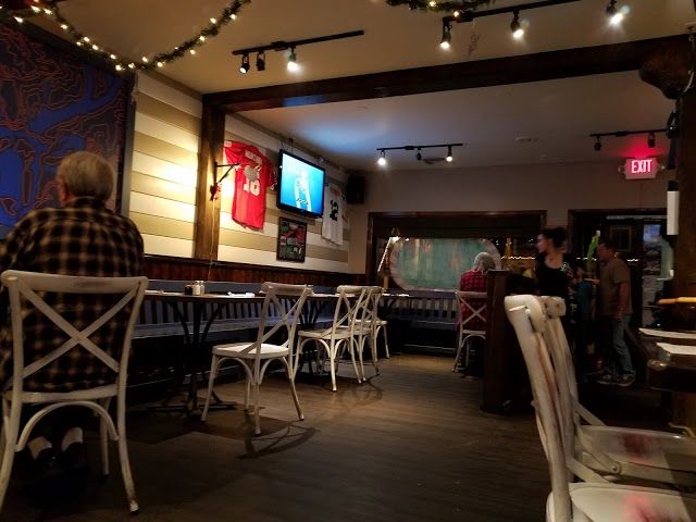 Lake Arrowhead Sports Grille