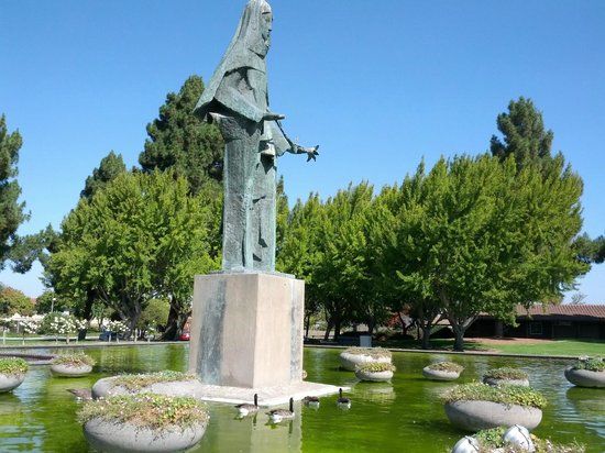 Statue of Saint Clare