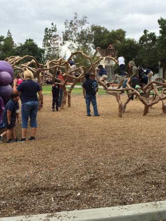 Grape Day Park